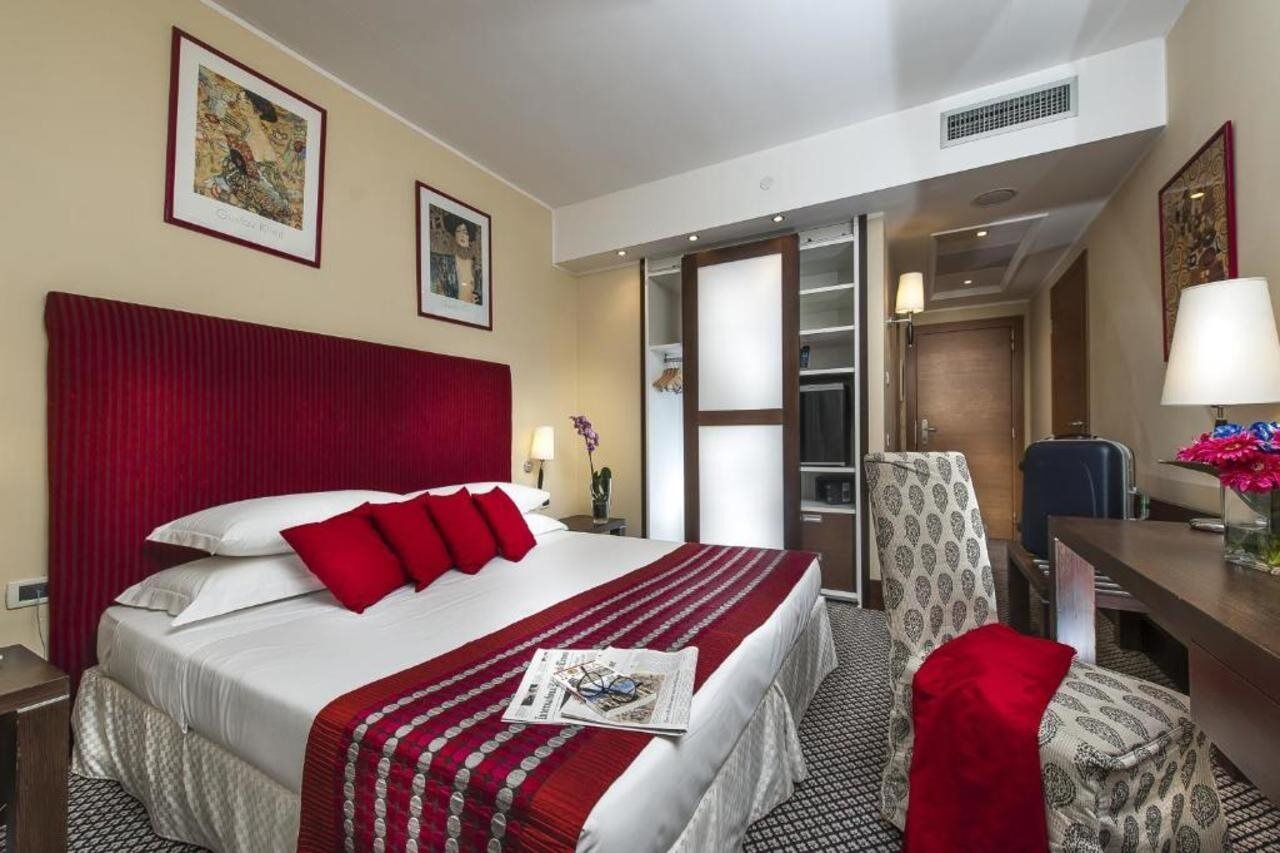 Cardinal St. Peter Hotel 4*